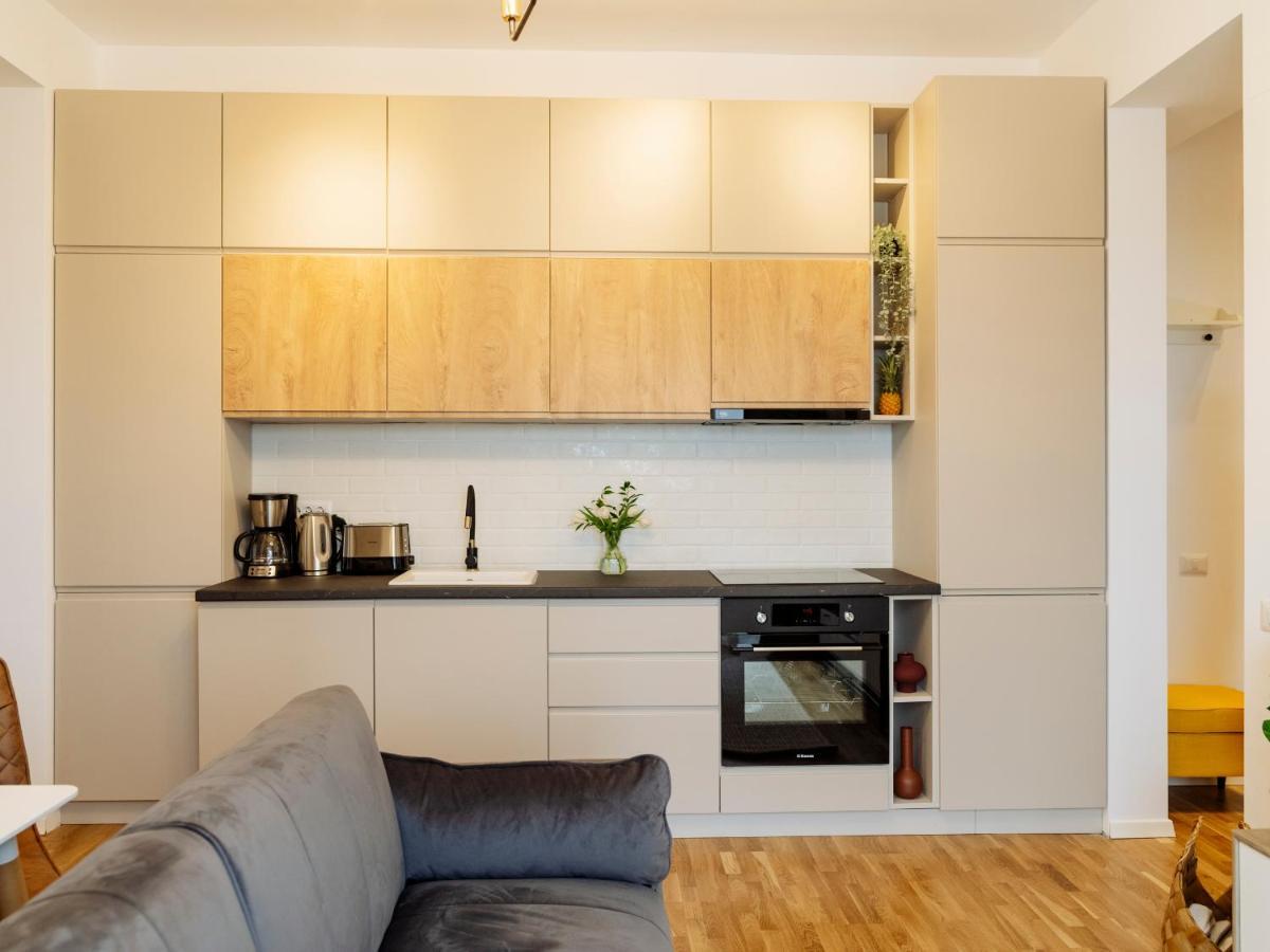 Sunny 2Br Flat - Top Location - Amazing Balcony Бухарест Экстерьер фото