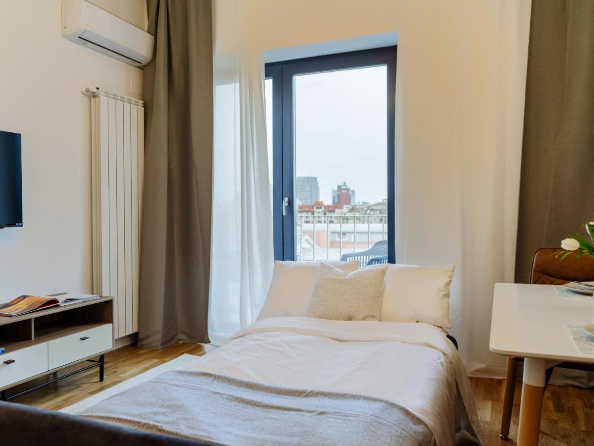 Sunny 2Br Flat - Top Location - Amazing Balcony Бухарест Экстерьер фото