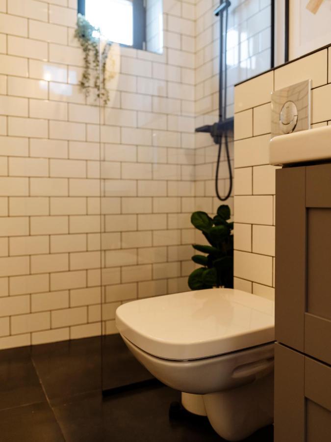 Sunny 2Br Flat - Top Location - Amazing Balcony Бухарест Экстерьер фото